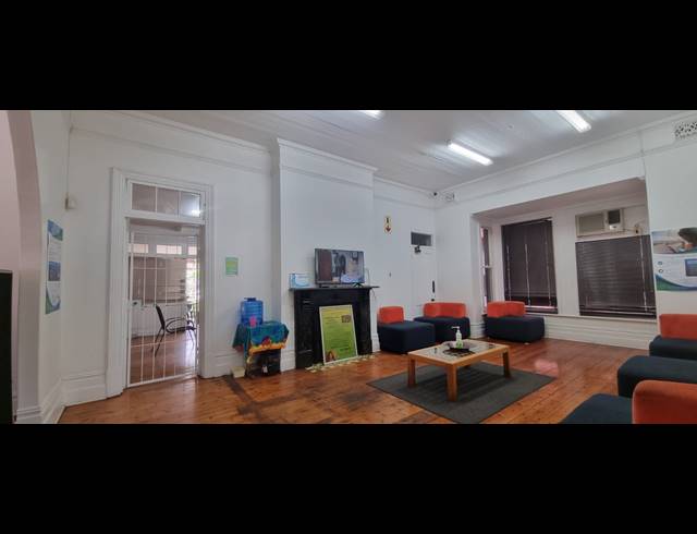 230M² OFFICE TO LET IN BEREA WEST